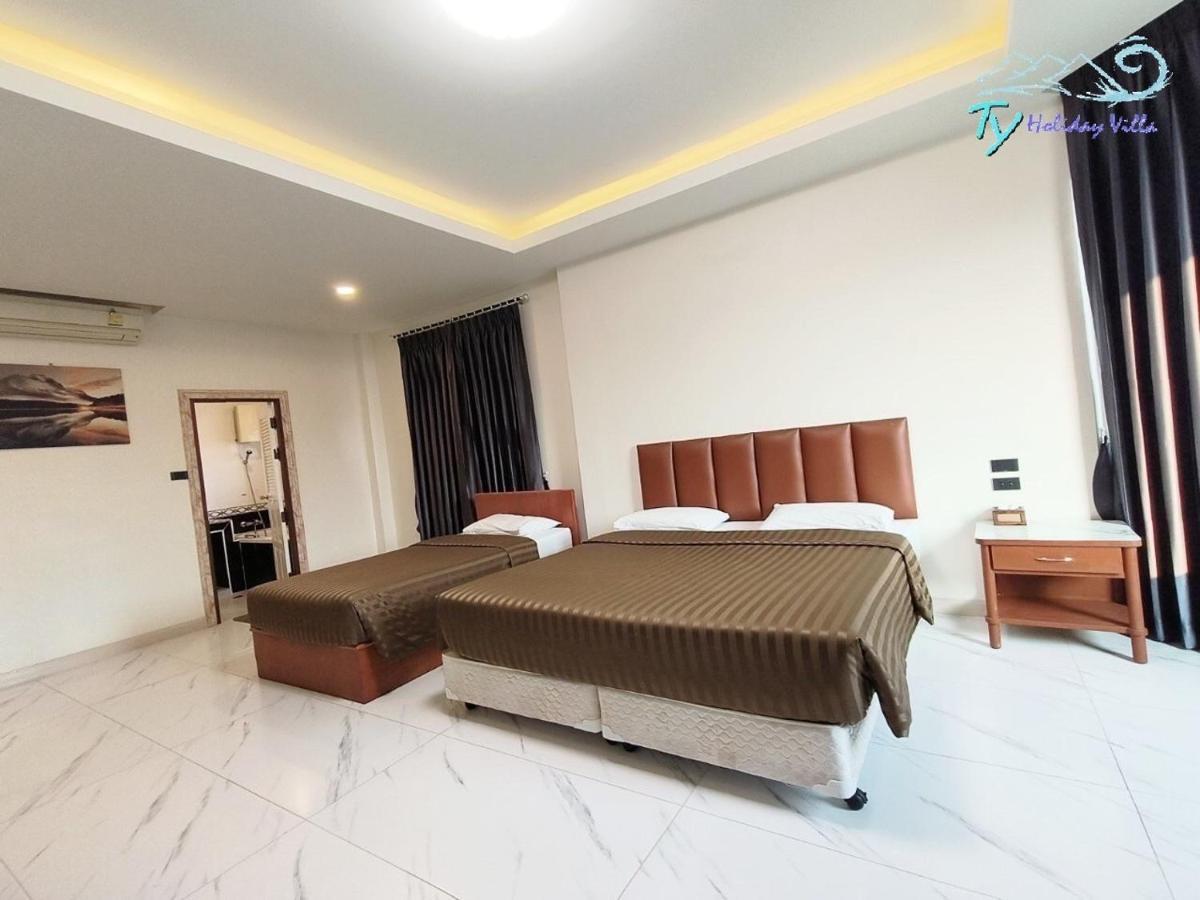 Ty Holiday Resort Pattaya Bagian luar foto